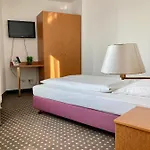 Akzent Congresshotel 4*