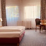 מלון Akzent Congresshotel 4*