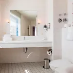 מלון Akzent Congresshotel 4*