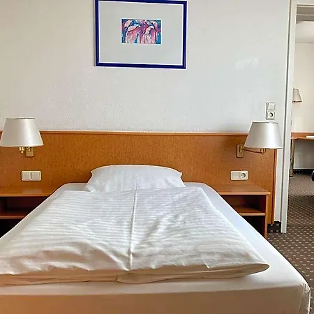Akzent Congresshotel ホテル ホイエルスヴェルダ