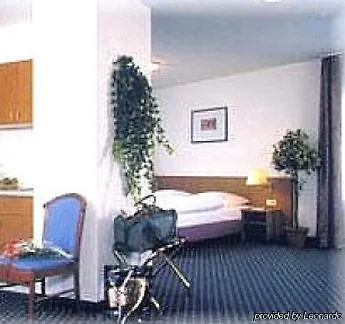 Akzent Congresshotel ホテル ホイエルスヴェルダ